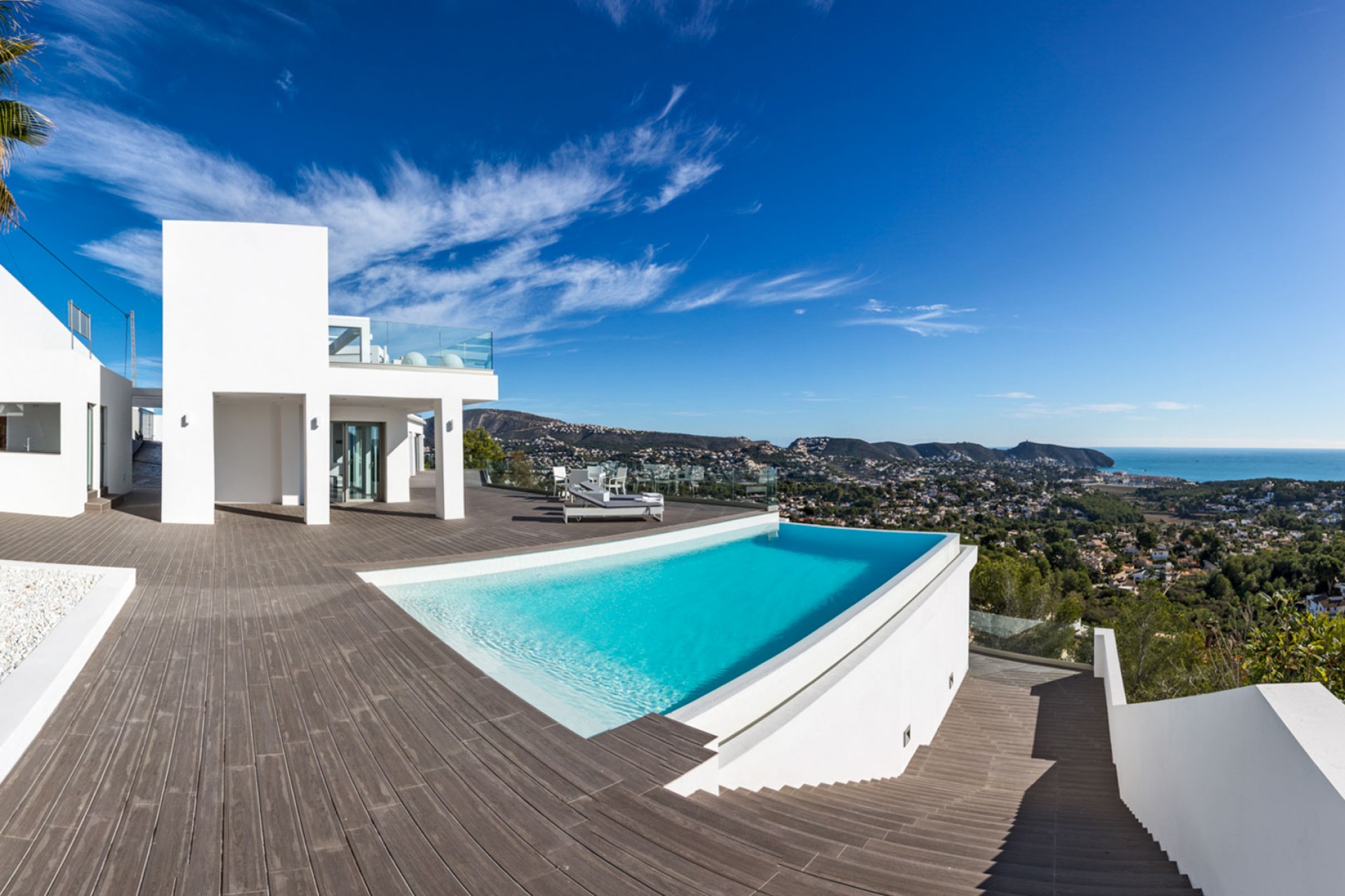 A Vendre - Villa -
Moraira