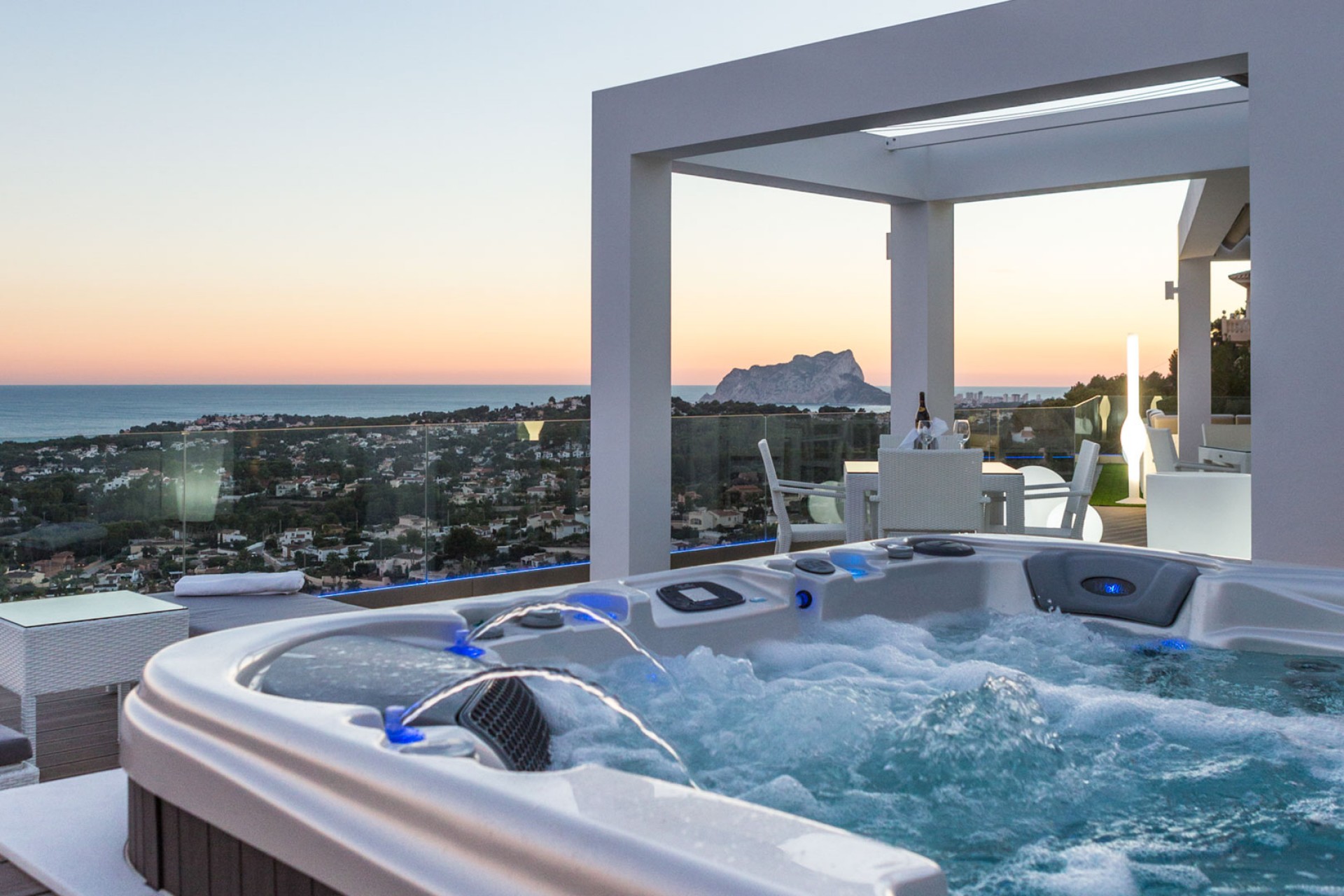 A Vendre - Villa -
Moraira