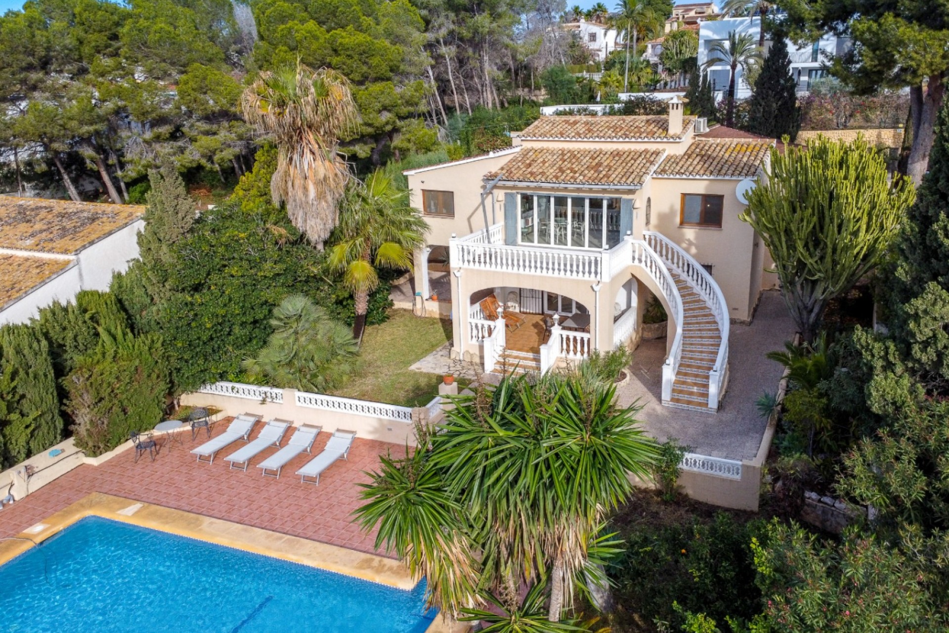 A Vendre - Villa -
Moraira