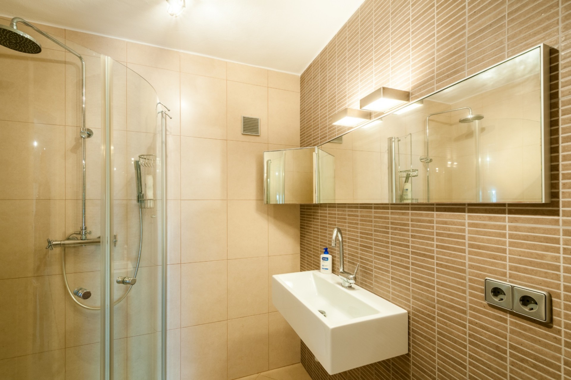 A Vendre - Villa -
Moraira