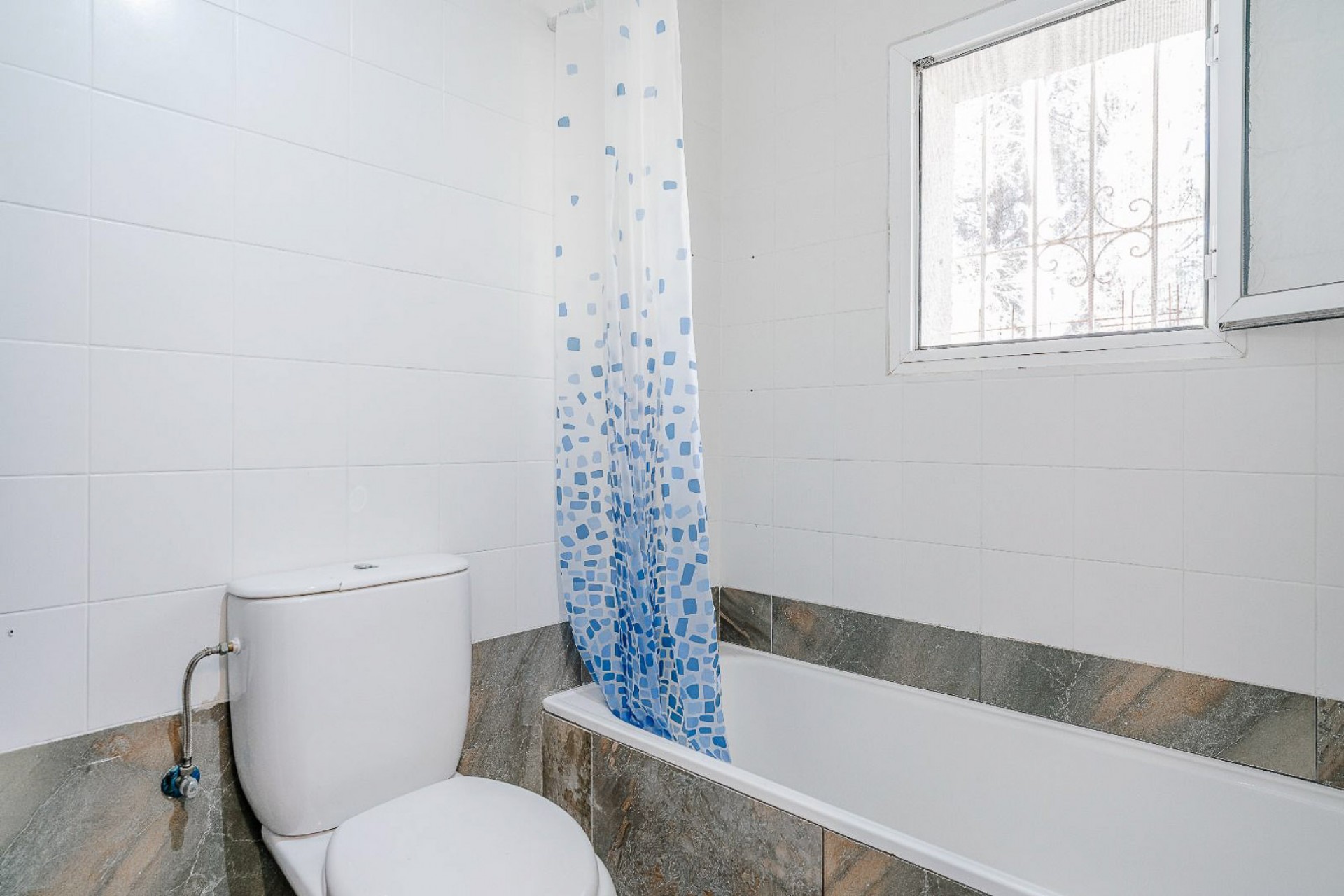 A Vendre - Villa -
Moraira