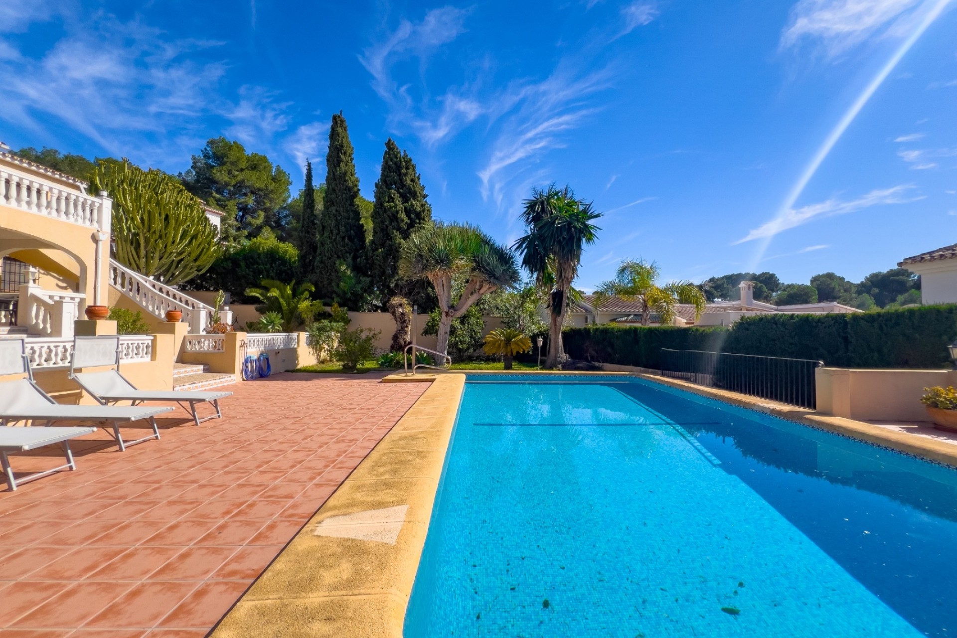 A Vendre - Villa -
Moraira