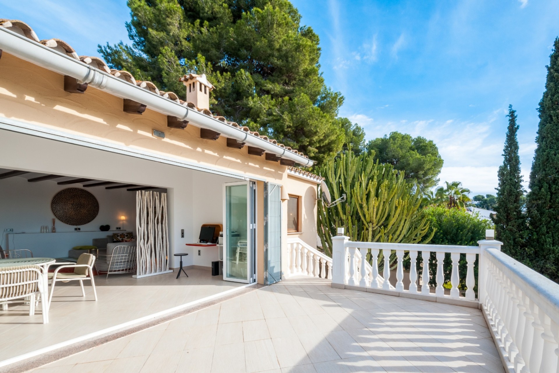 A Vendre - Villa -
Moraira