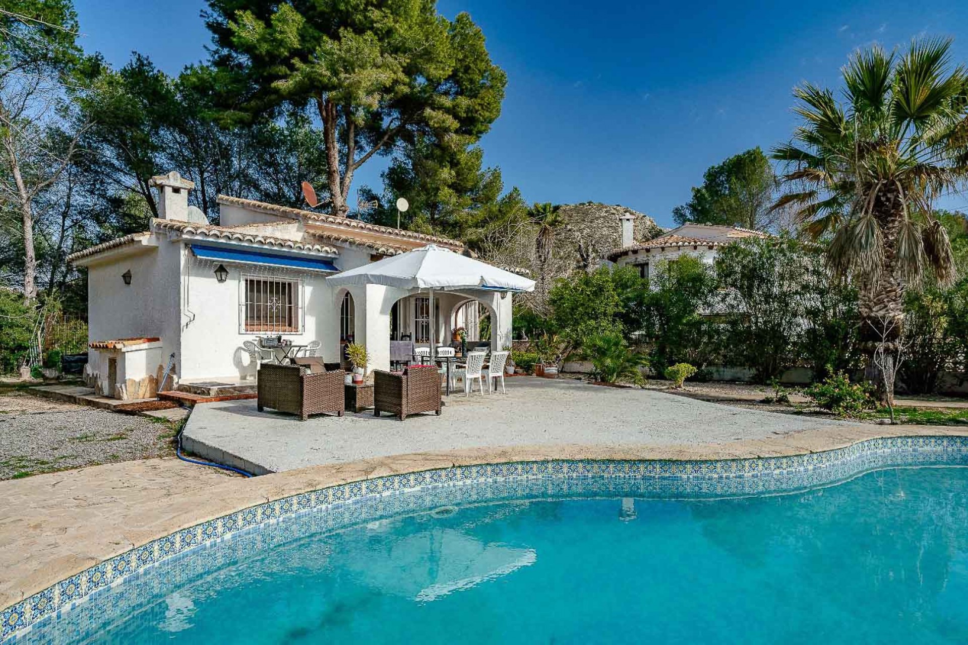 A Vendre - Villa -
Moraira