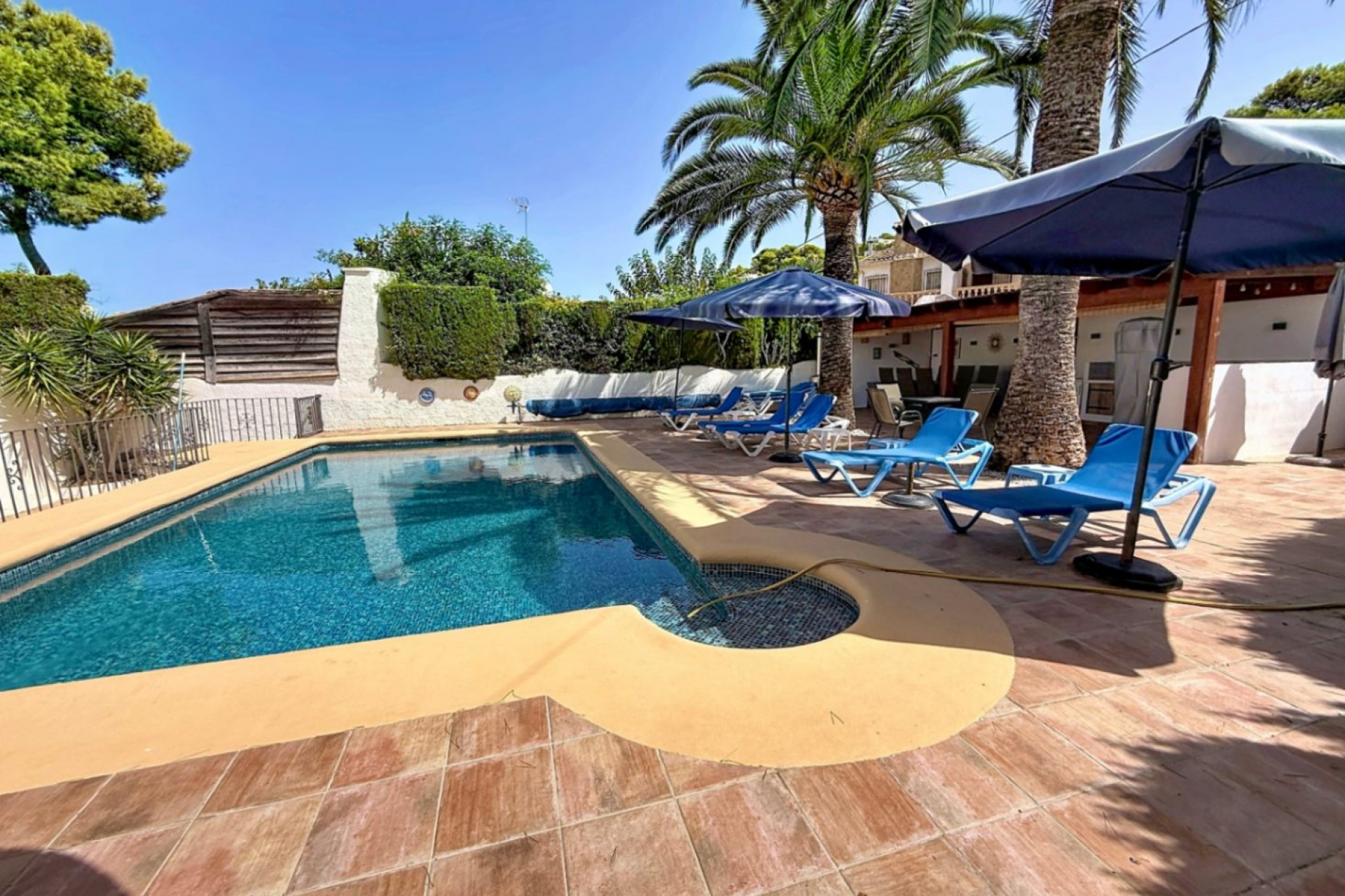 A Vendre - Villa -
Moraira