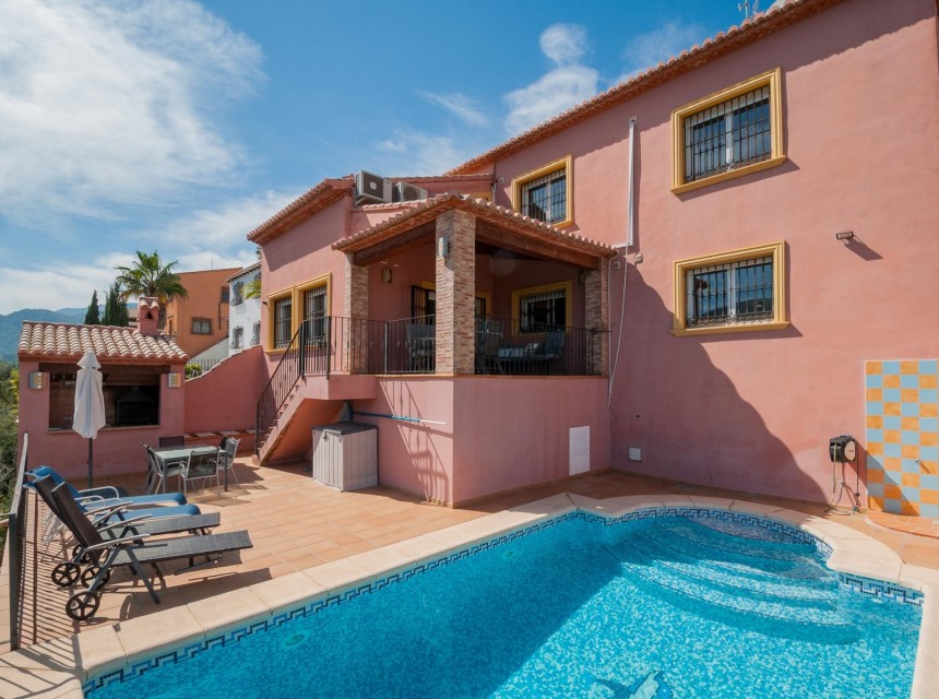 A Vendre - Villa -
Orba - Comunidad valenciana