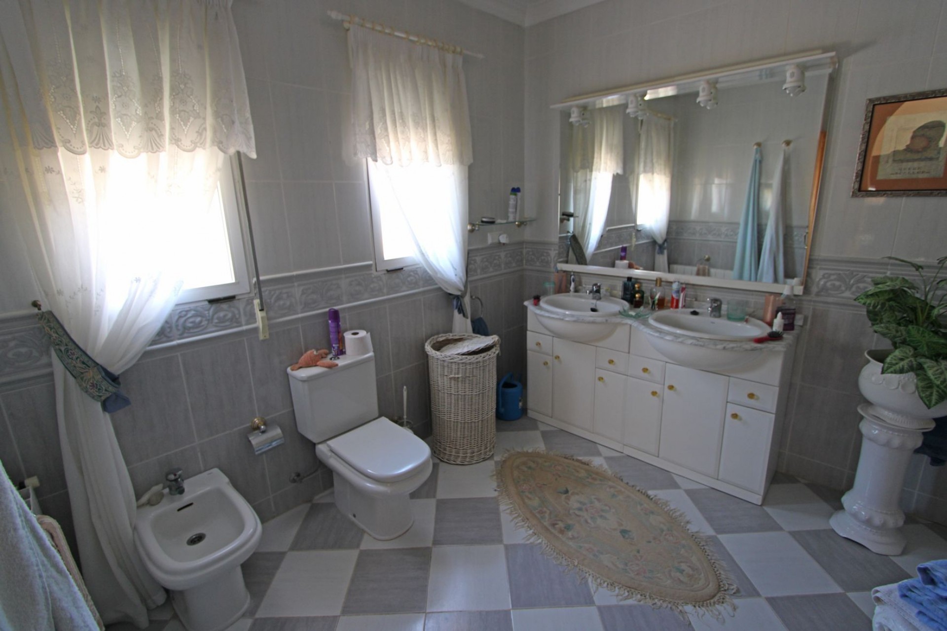 A Vendre - Villa -
Orba