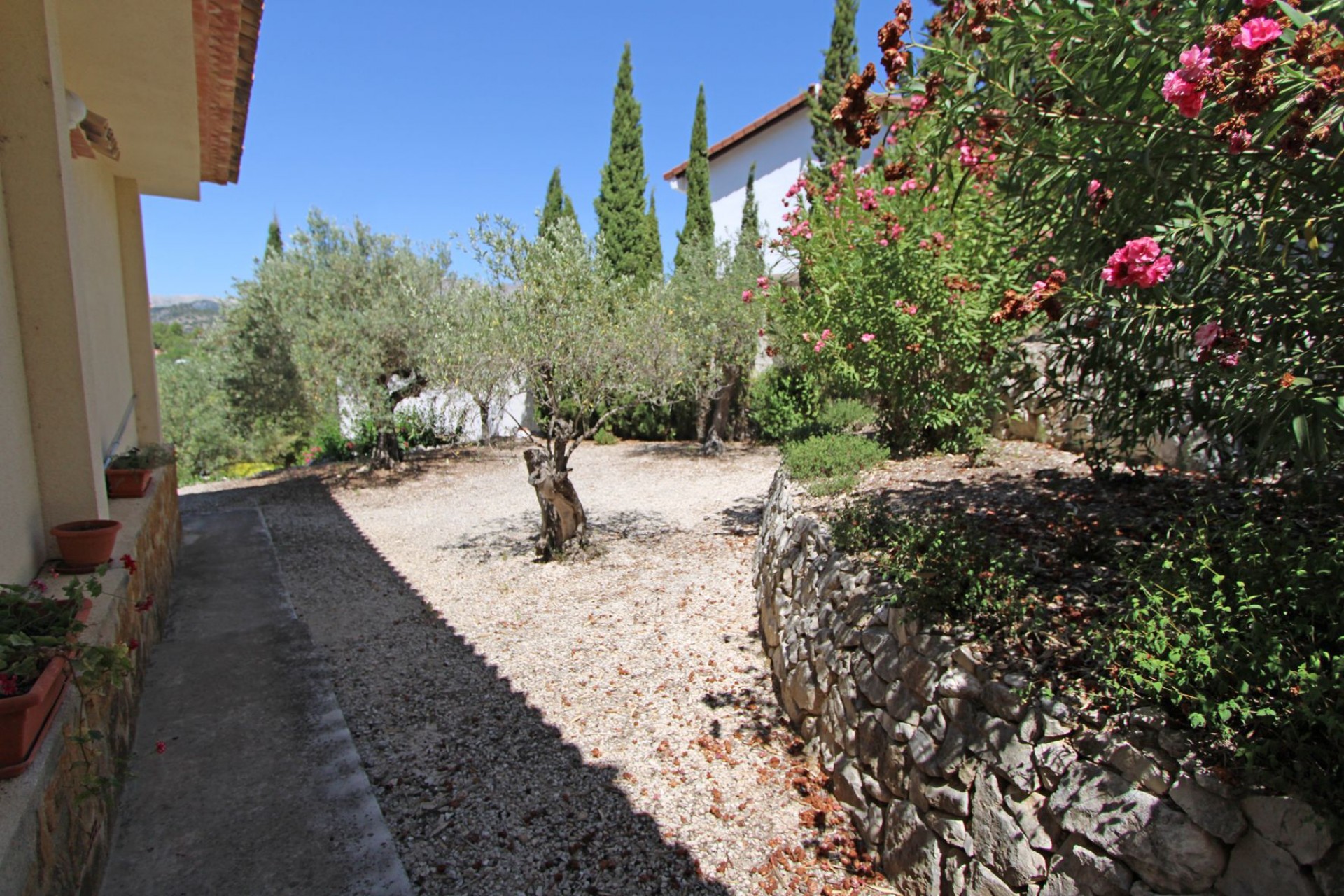 A Vendre - Villa -
Orba