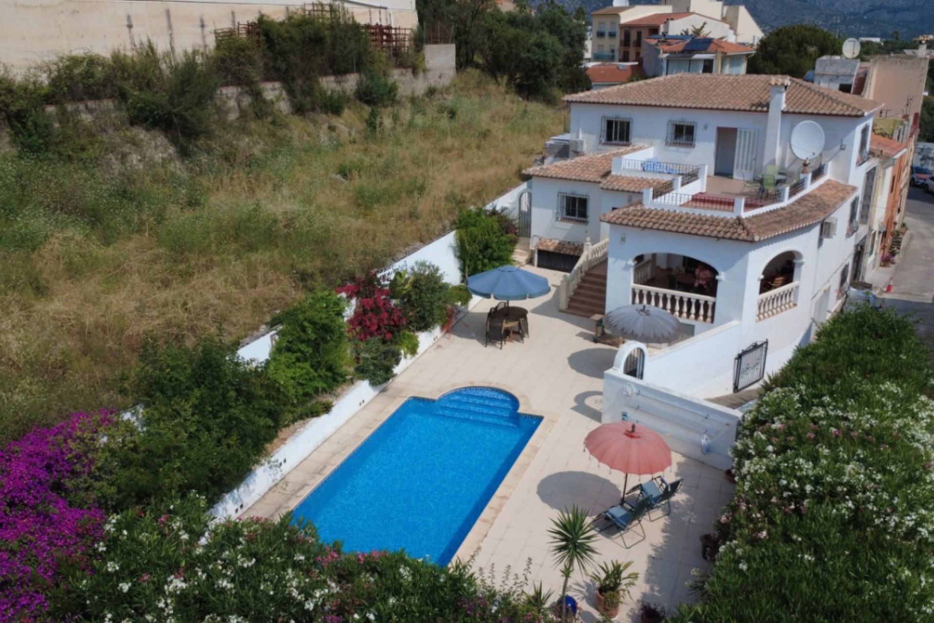A Vendre - Villa -
Orba