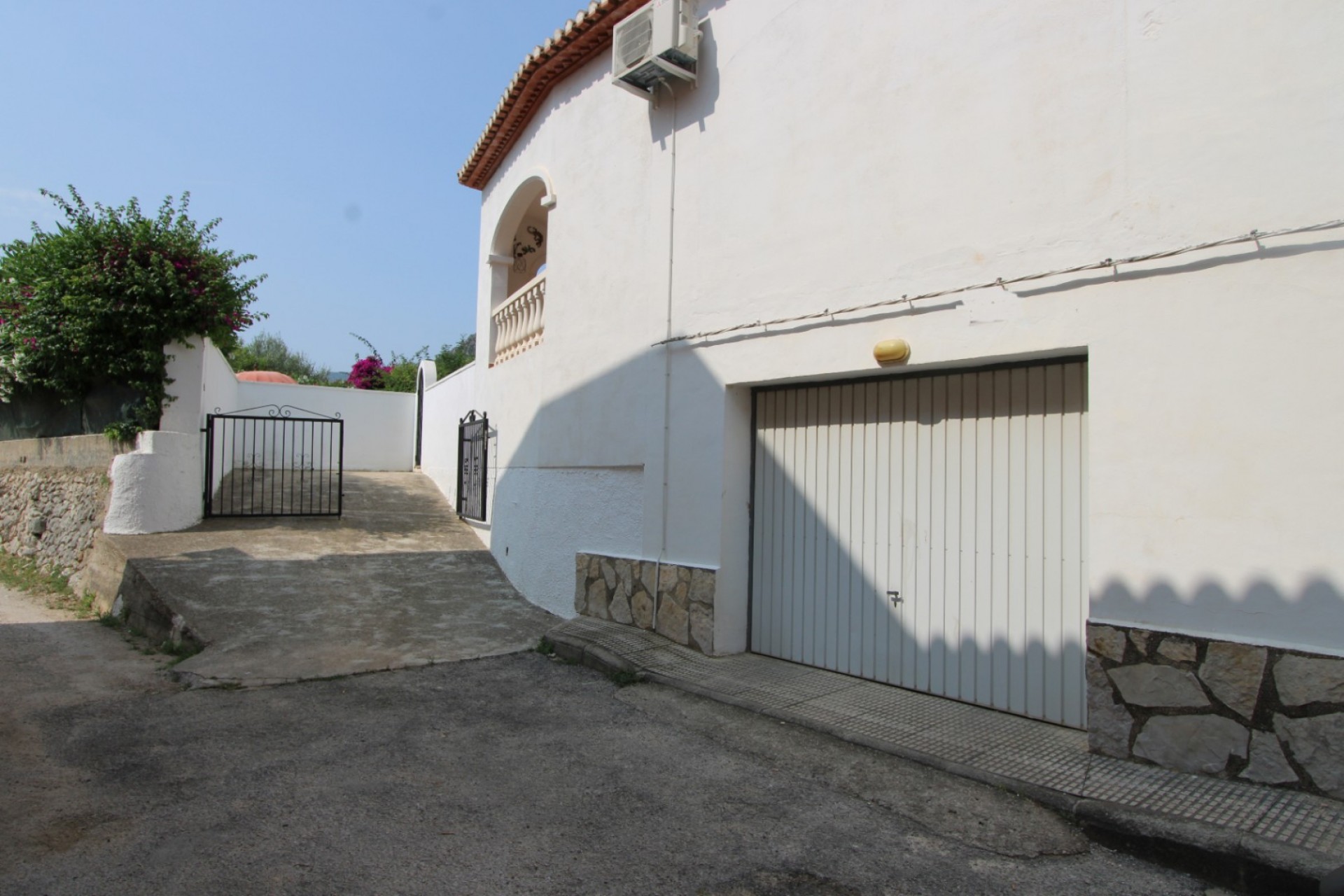 A Vendre - Villa -
Orba