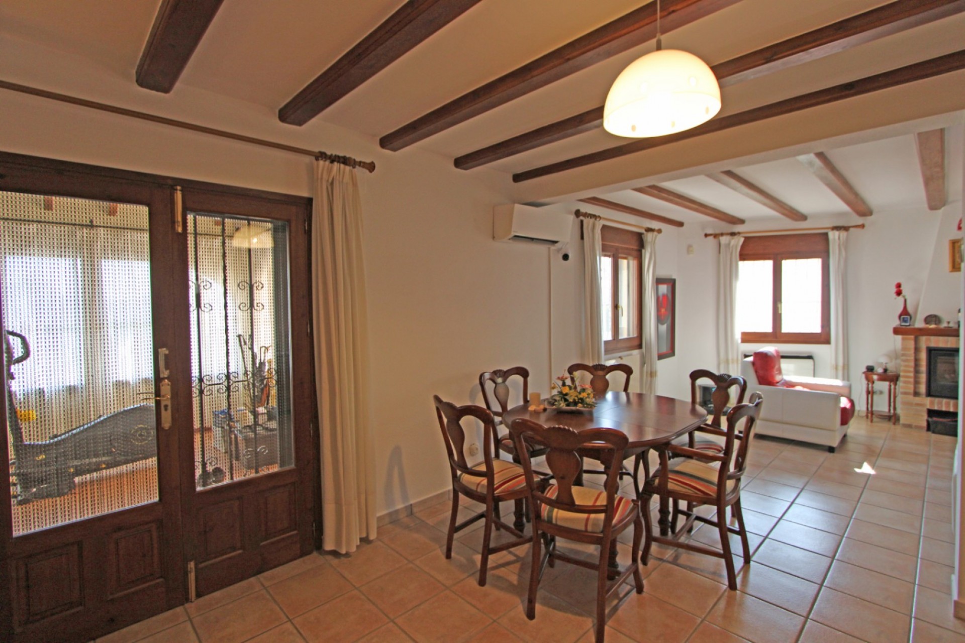 A Vendre - Villa -
Orba
