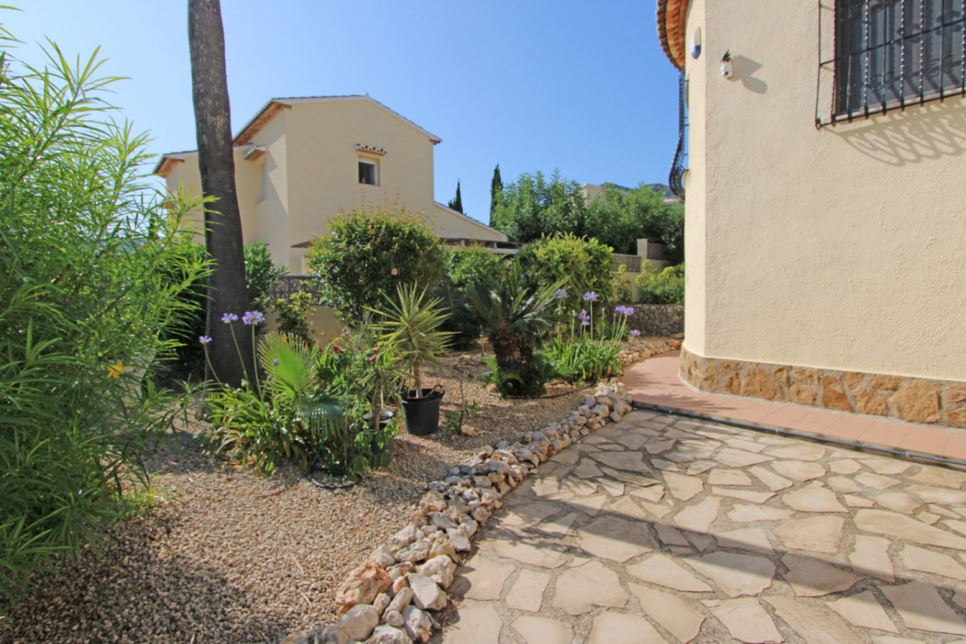 A Vendre - Villa -
Orba