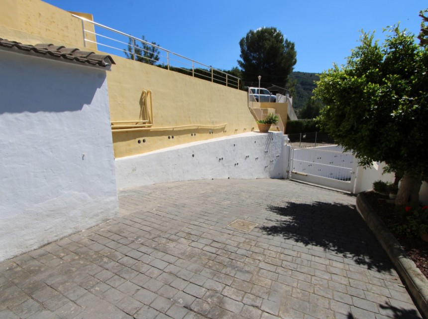 A Vendre - Villa -
Orba