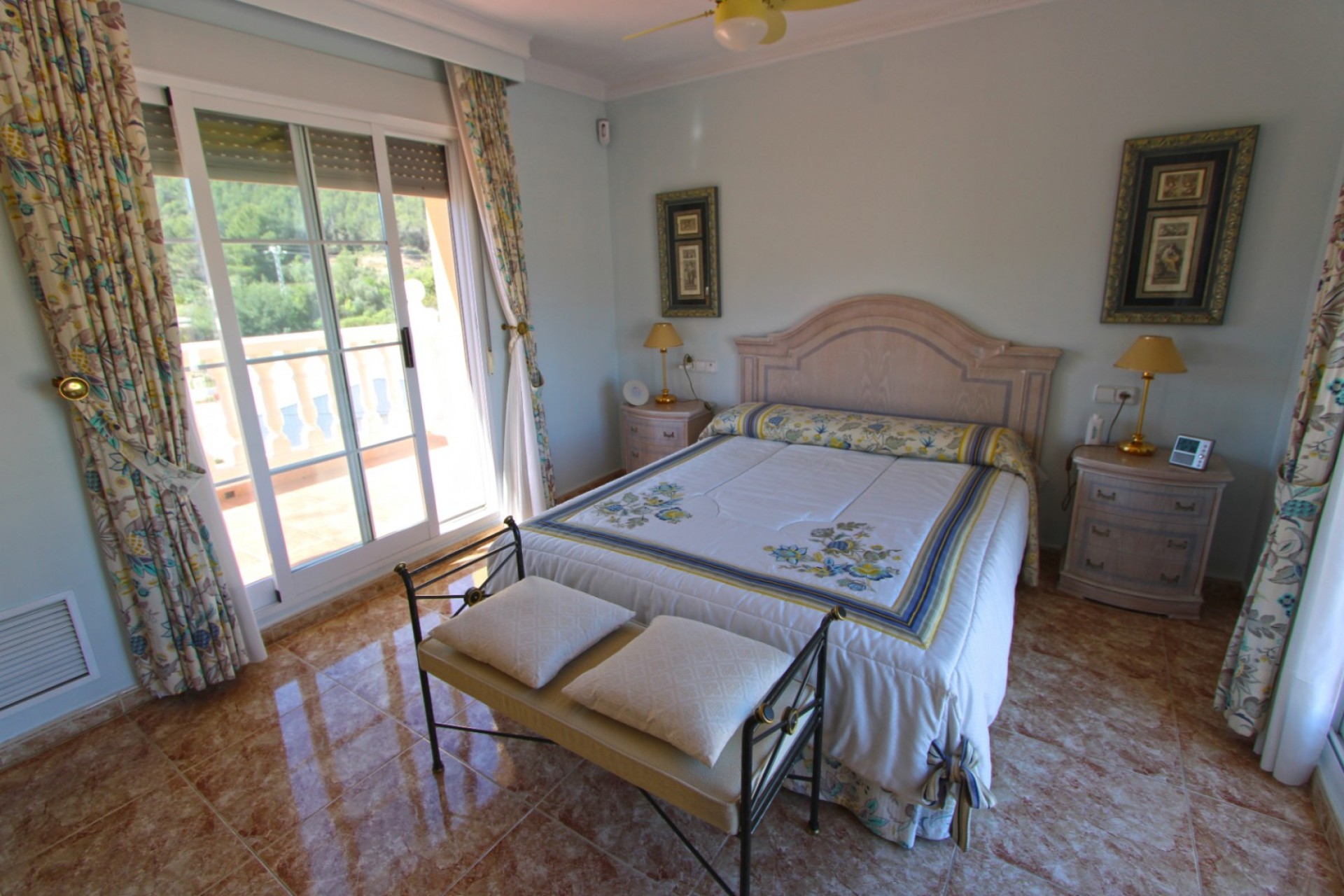 A Vendre - Villa -
Orba