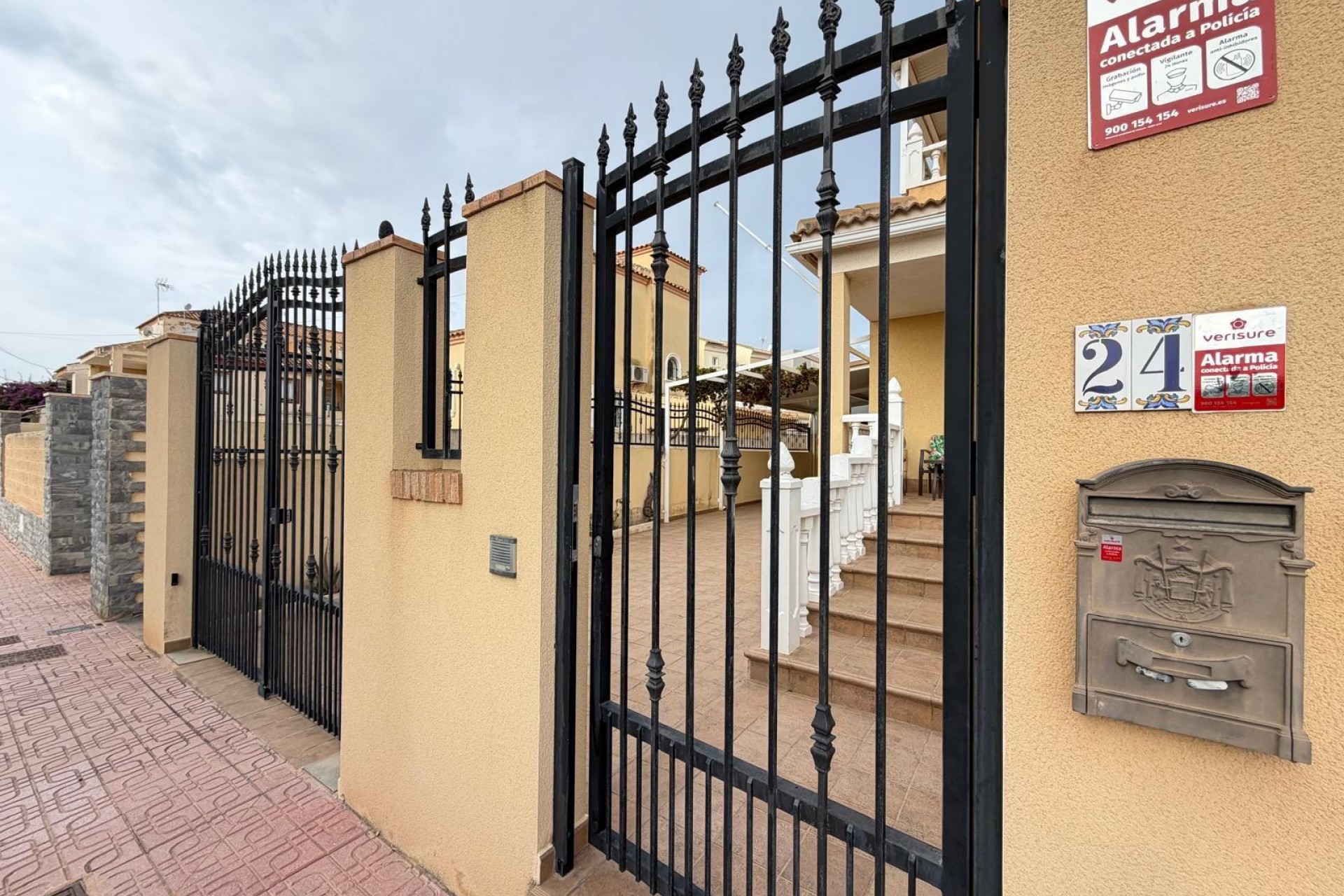 A Vendre - Villa -
Orihuela Costa - Lomas de Don Juan