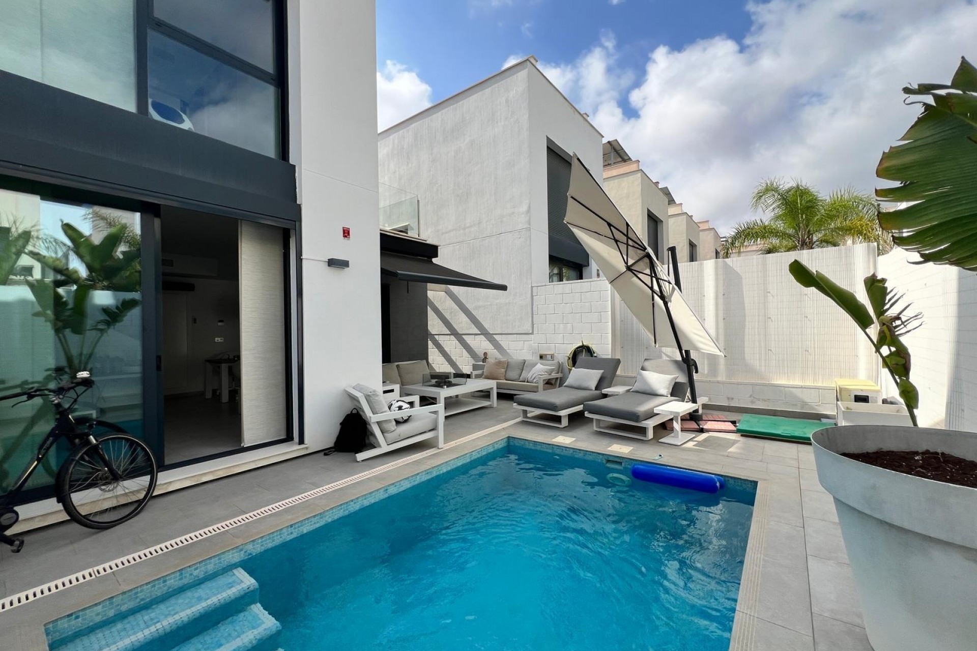 A Vendre - Villa -
Orihuela Costa - Villamartín-Las Filipinas