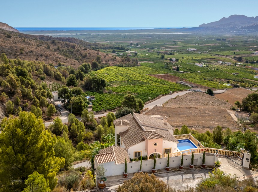 A Vendre - Villa -
Pego