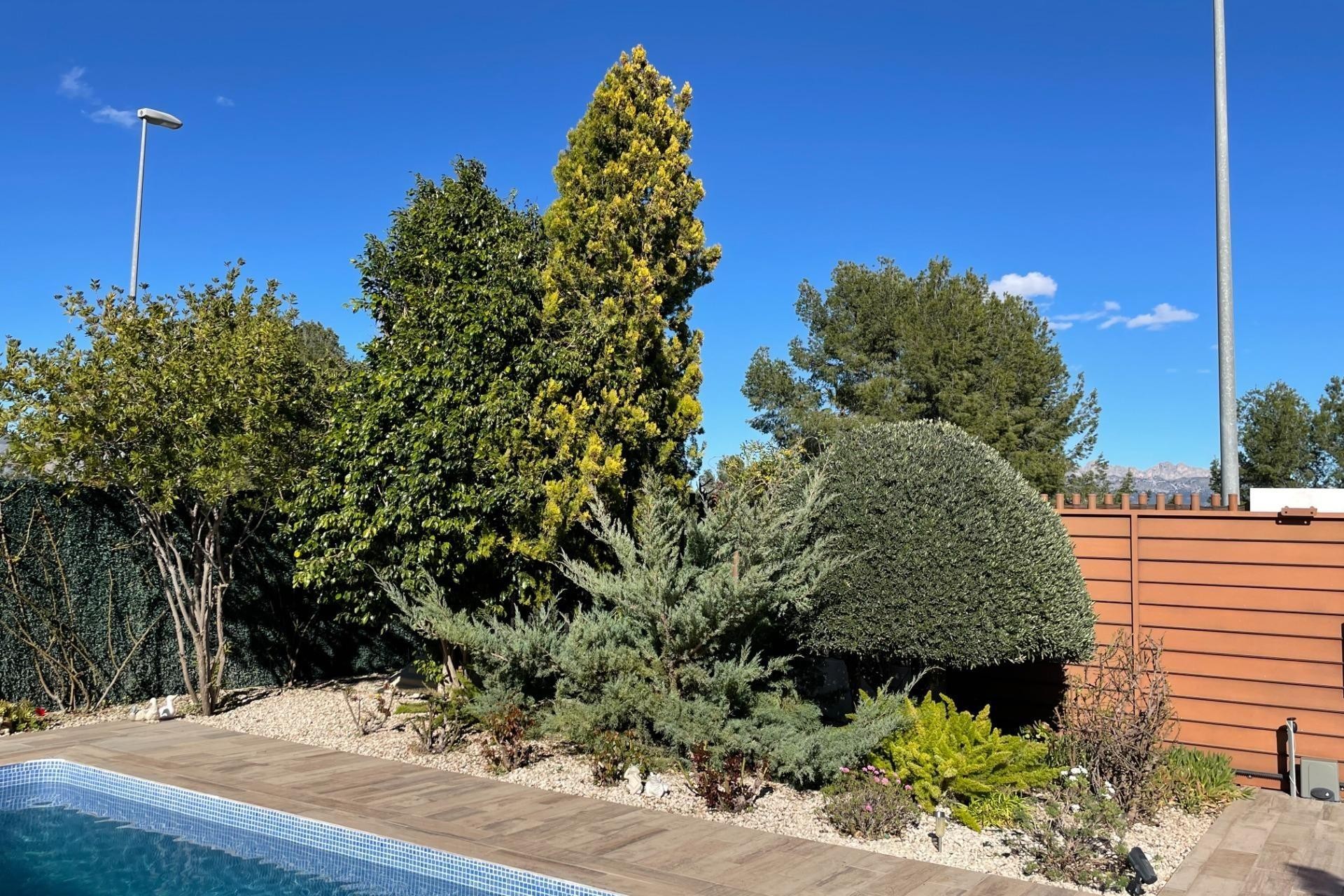A Vendre - Villa -
Polop - Alberca