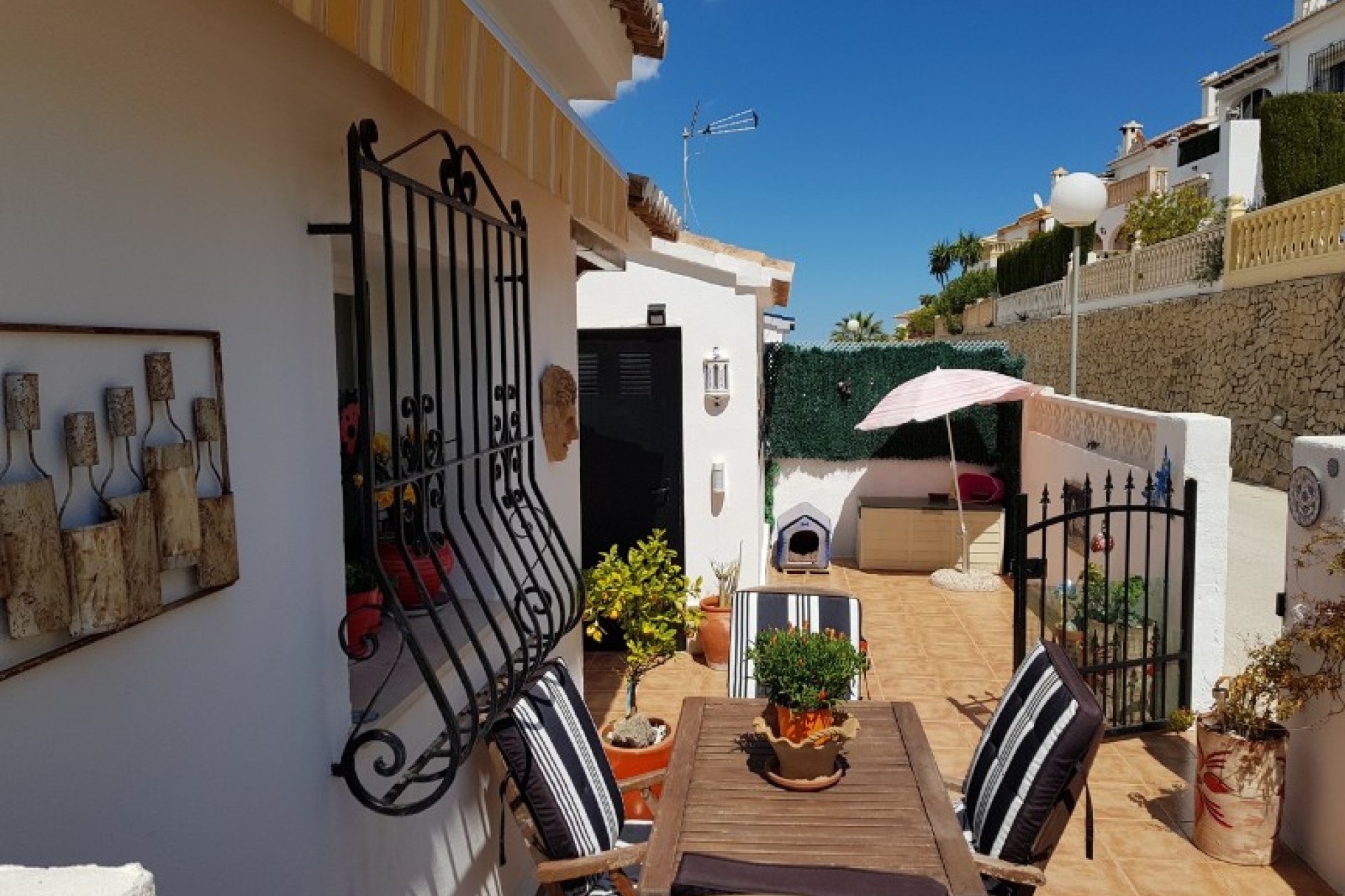 A Vendre - Villa semi-détachée -
Benitachell