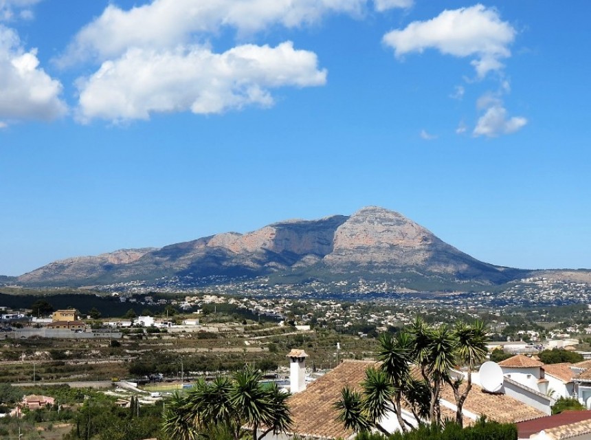 A Vendre - Villa semi-détachée -
Benitachell