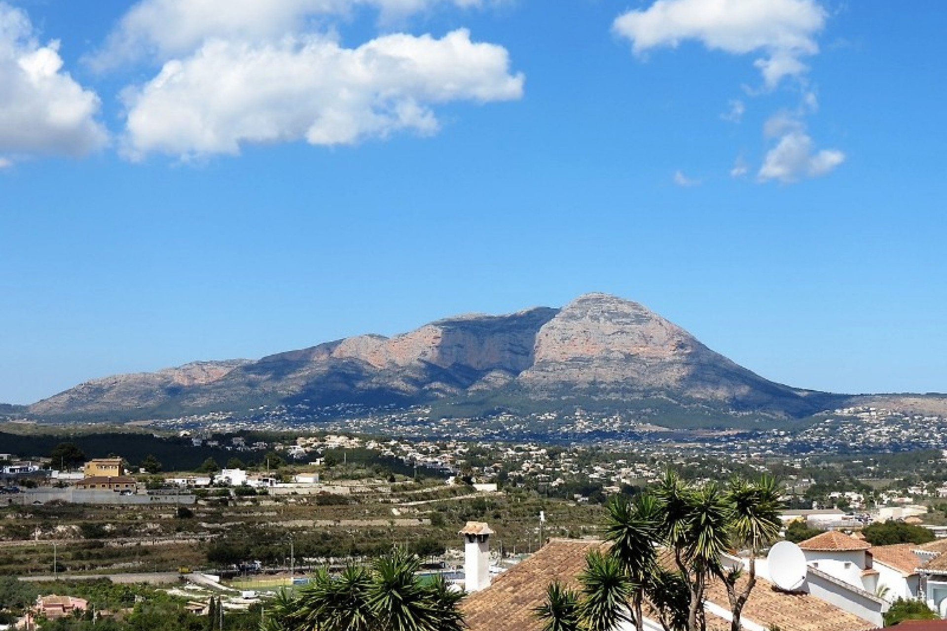 A Vendre - Villa semi-détachée -
Benitachell