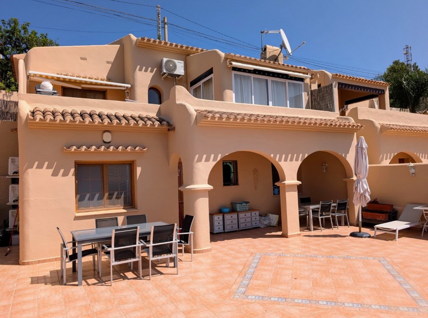 A Vendre - Villa semi-détachée -
Moraira - Benimeit