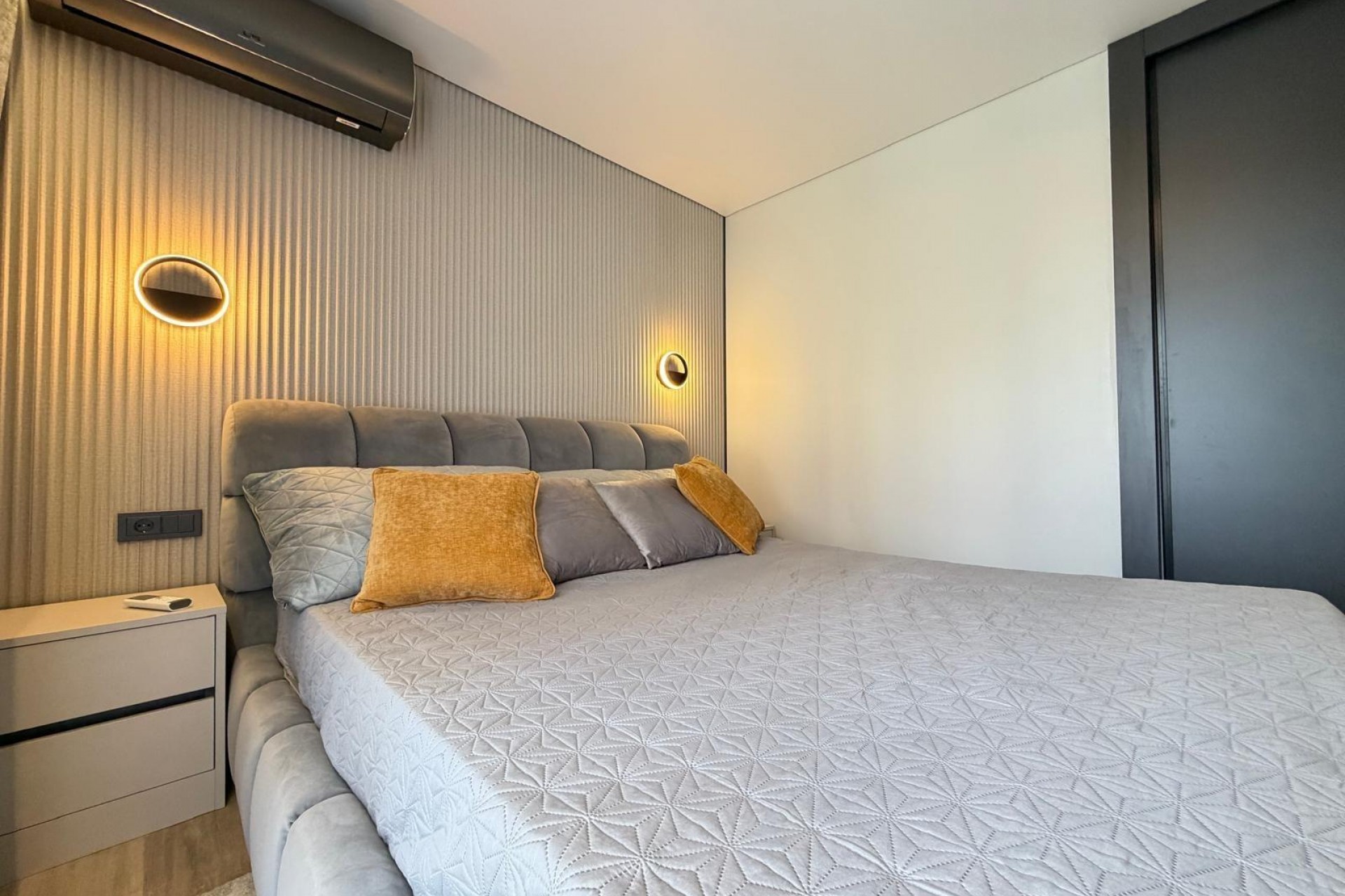 A Vendre - Villa -
Torrevieja - Punta Prima