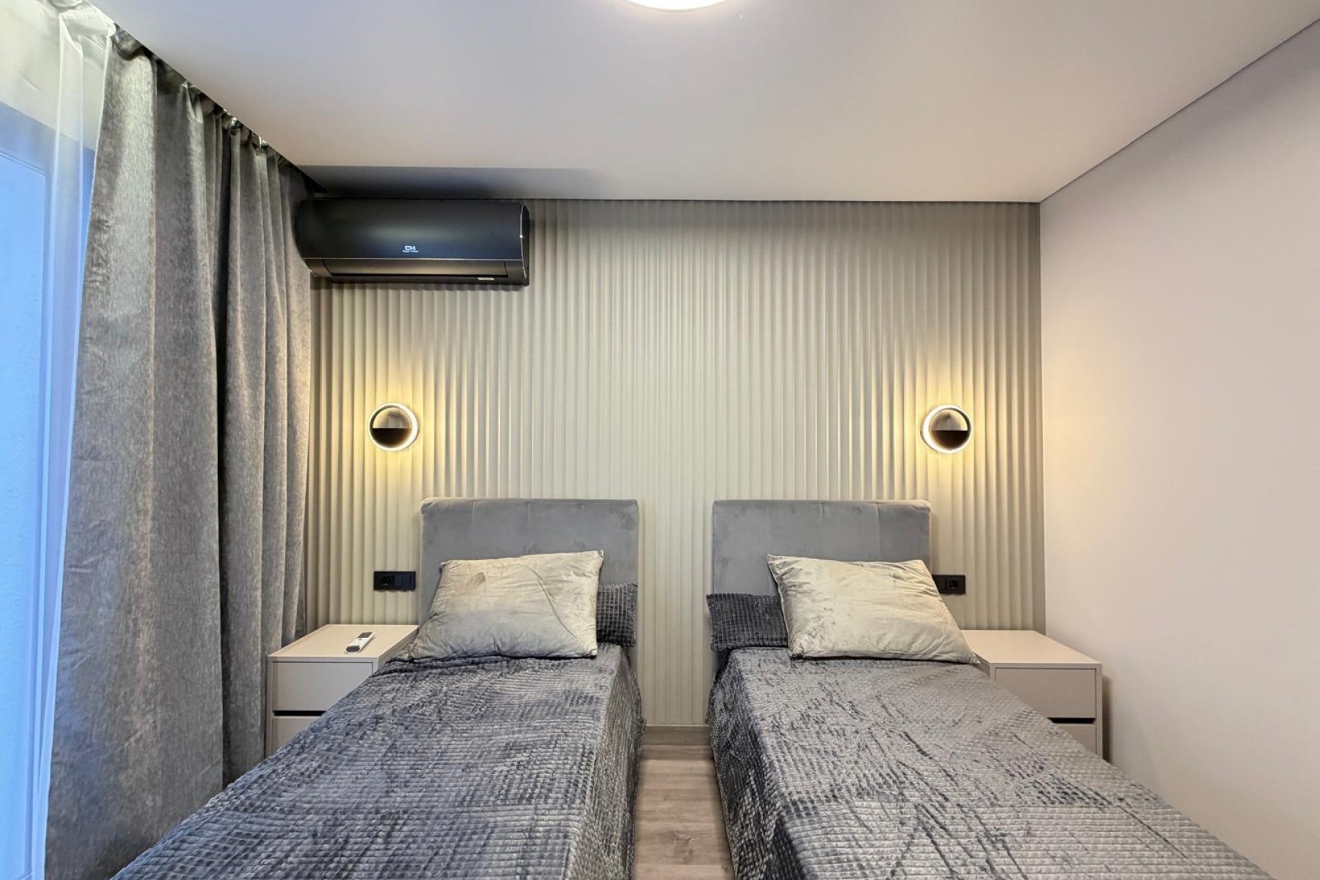 A Vendre - Villa -
Torrevieja - Punta Prima
