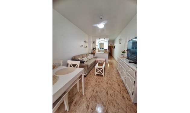 Apartamento - A Vendre - Torrevieja - Playa del cura