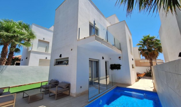 Apartamento - A Vendre - Torrevieja - Torrevieja
