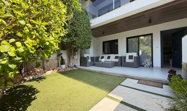 Apartamento - Sale - Orihuela Costa - Altos de Campoamor