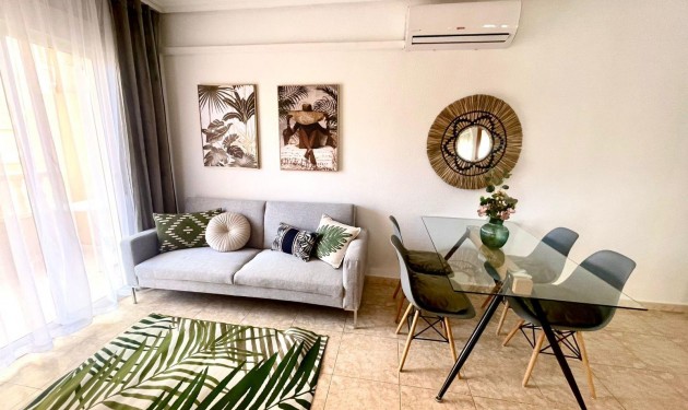 Apartamento - Sale - Torrevieja - Centro