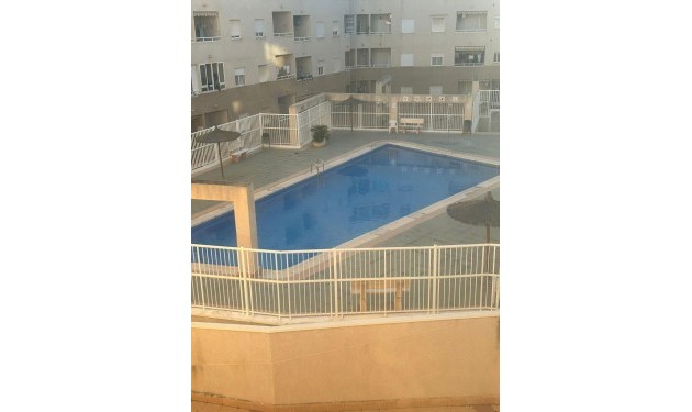 Apartamento - Sale - Torrevieja - Centro