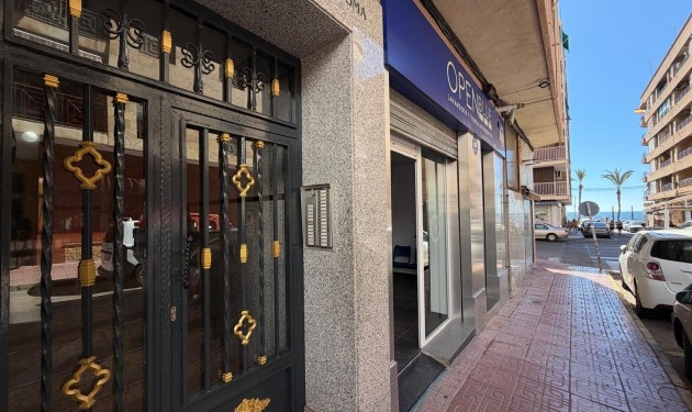 Apartamento - Sale - Torrevieja - Las Piscinas Naturales