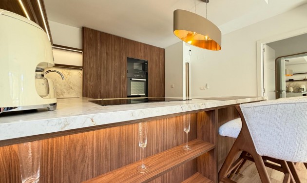 Apartamento - Te koop - Orihuela Costa -
                Altos de Campoamor