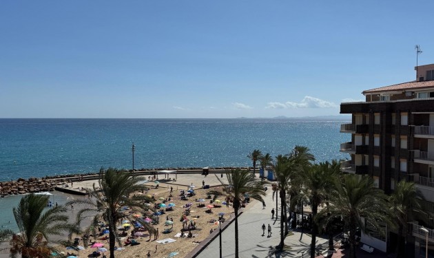 Apartamento - Te koop - Torrevieja - Playa del cura