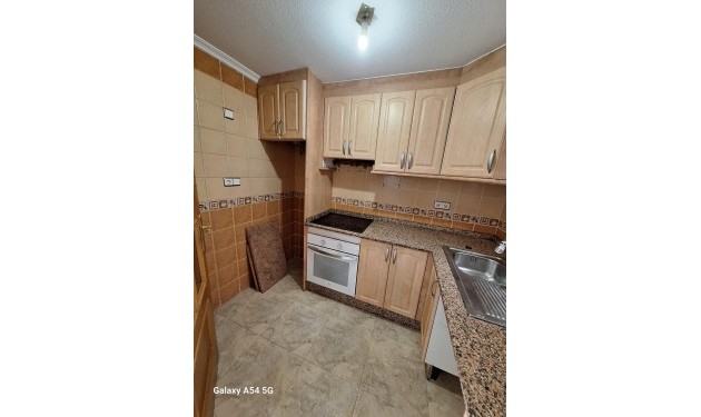 Apartamento - Te koop - Torrevieja -
                Torrevieja