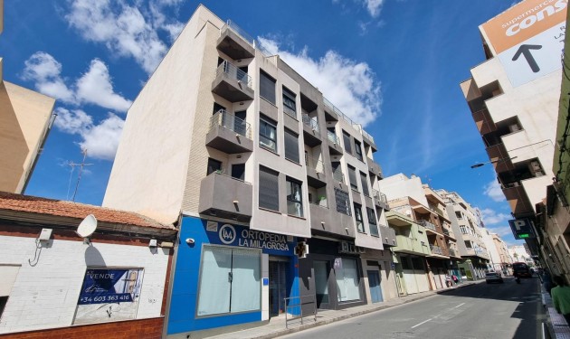 Apartamento - Te koop - Torrevieja -
                Torrevieja