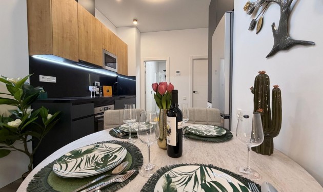 Apartamento - Te koop - Torrevieja -
                Torrevieja