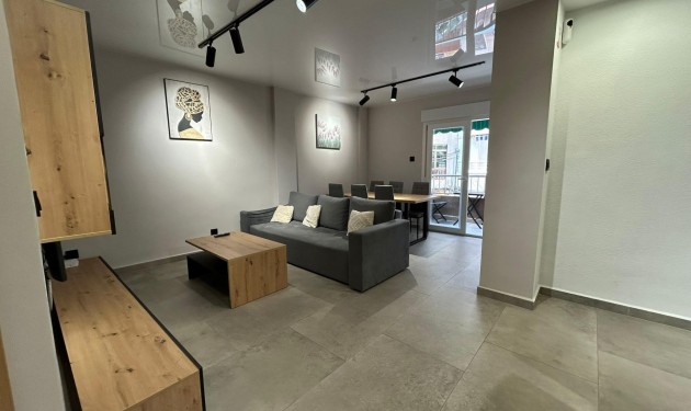 Apartamento - Zu verkaufen - Torrevieja - Estacion de autobuses