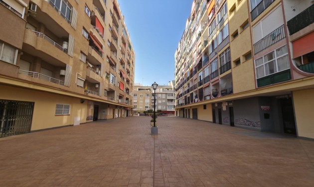 Apartamento - Zu verkaufen - Torrevieja - Playa del cura