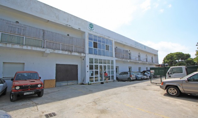 Commercieel - Te koop - El Vergel - Periferia