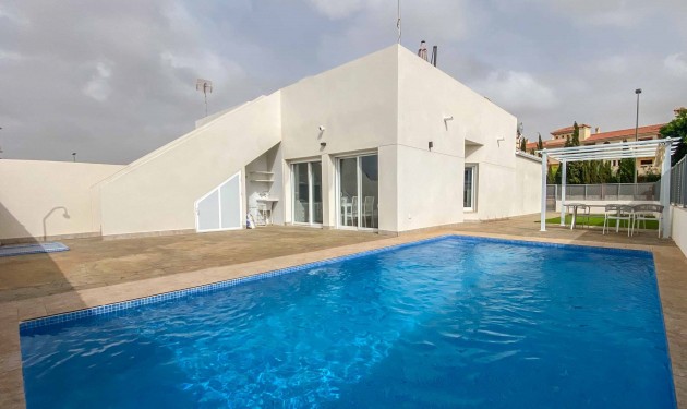 Halfvrijstaande villa - nieuwbouw - Los Alcazares - Los Alcázares