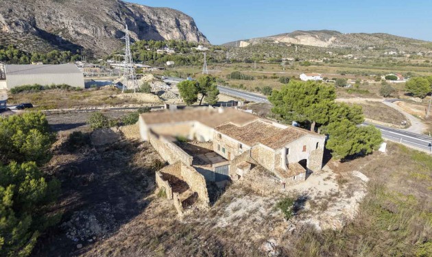 Halfvrijstaande villa - Te koop - Teulada - Teulada