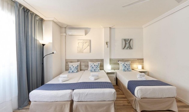 Hostal - Sale - Alicante -
                Carolinas bajas