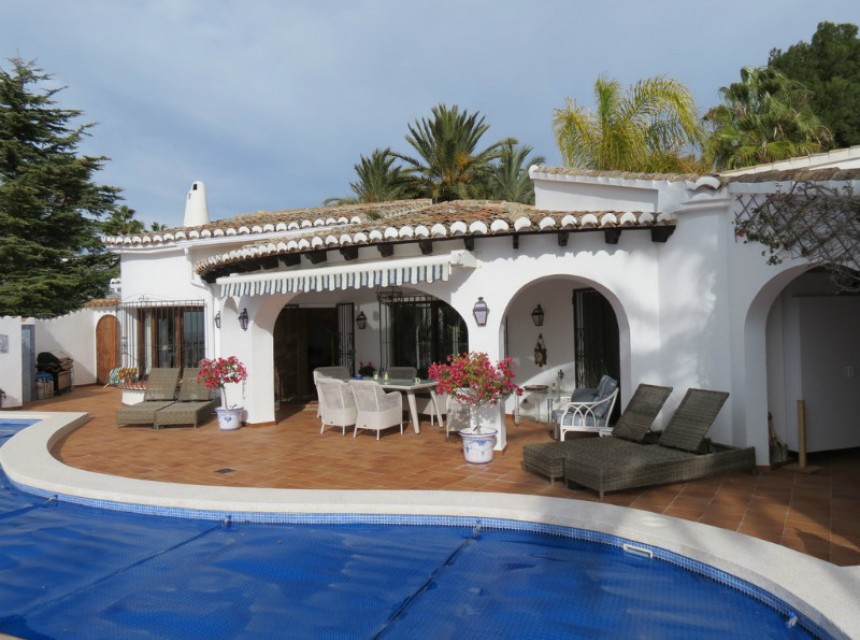 Luxury villa for sale in Moraira, sea views