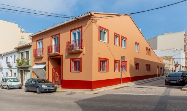 Maison de ville - A Vendre - Pedreguer - Centro