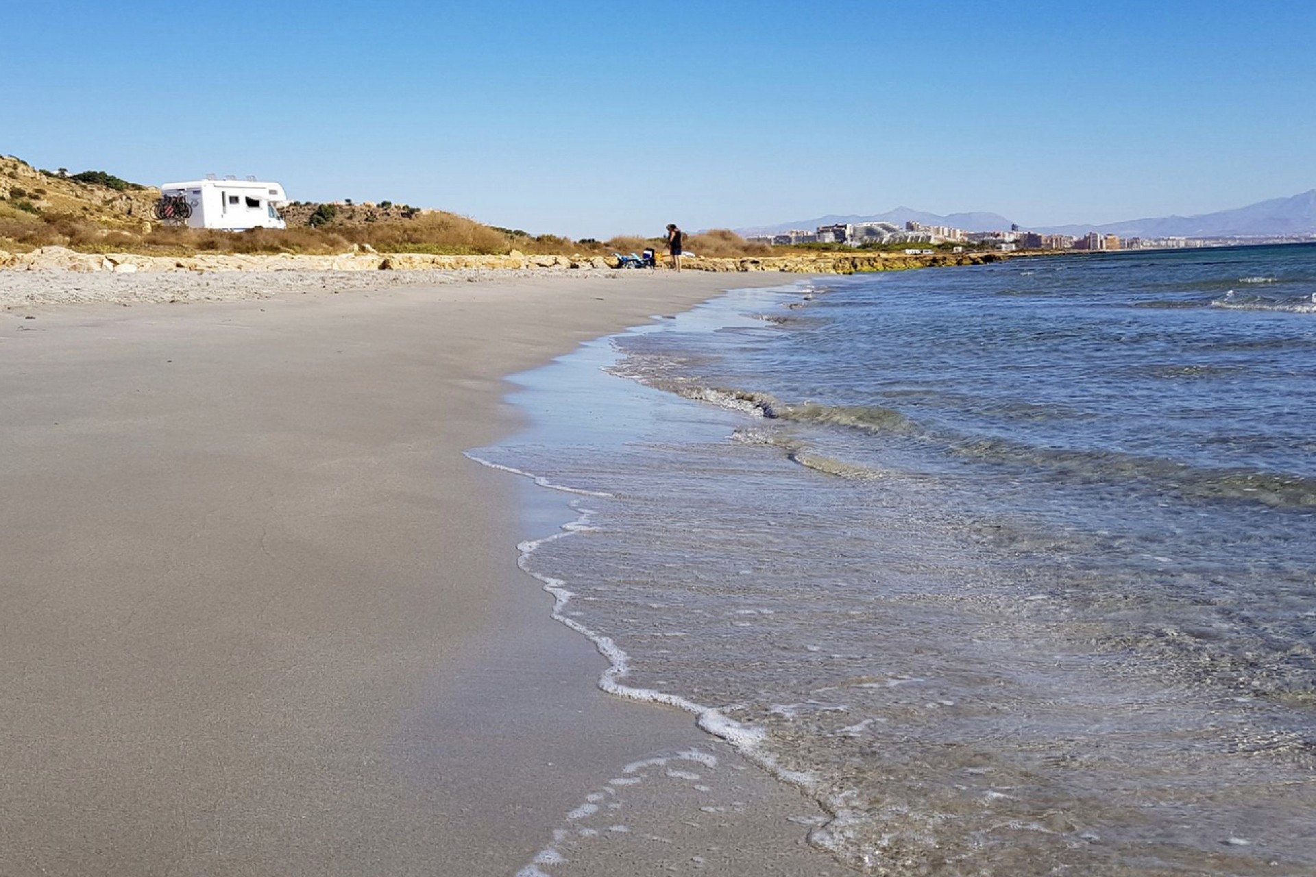 Neubau - Apartment -
Alicantino