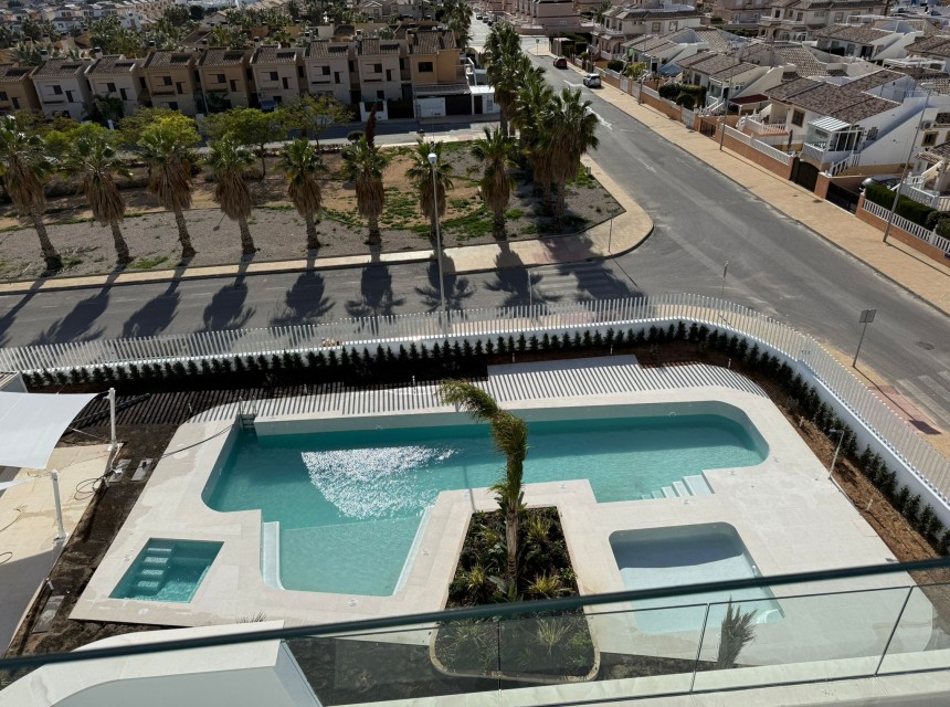 Neubau - Bungalow -
Cabo Roig