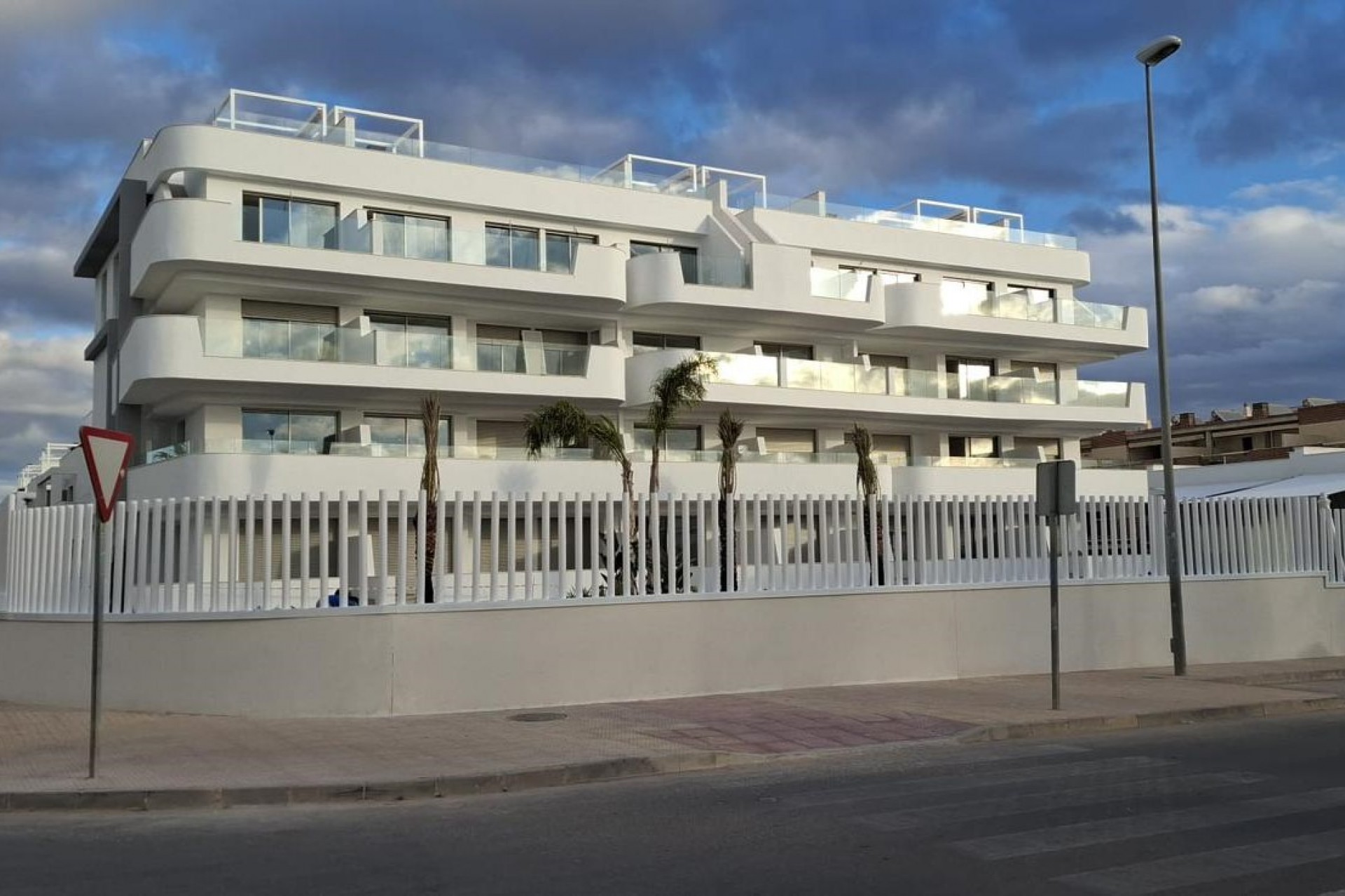 Neubau - Bungalow -
Cabo Roig